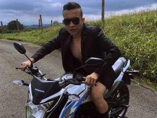 Picture of MaxCol